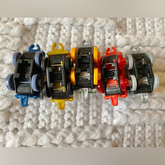 Thomas & Friends Mini Trains - Picture 7 of 8